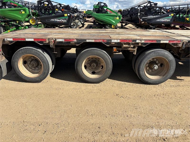  Thruway 51 ft Tri/A Extendable Step Deck Trailer 平板拖车