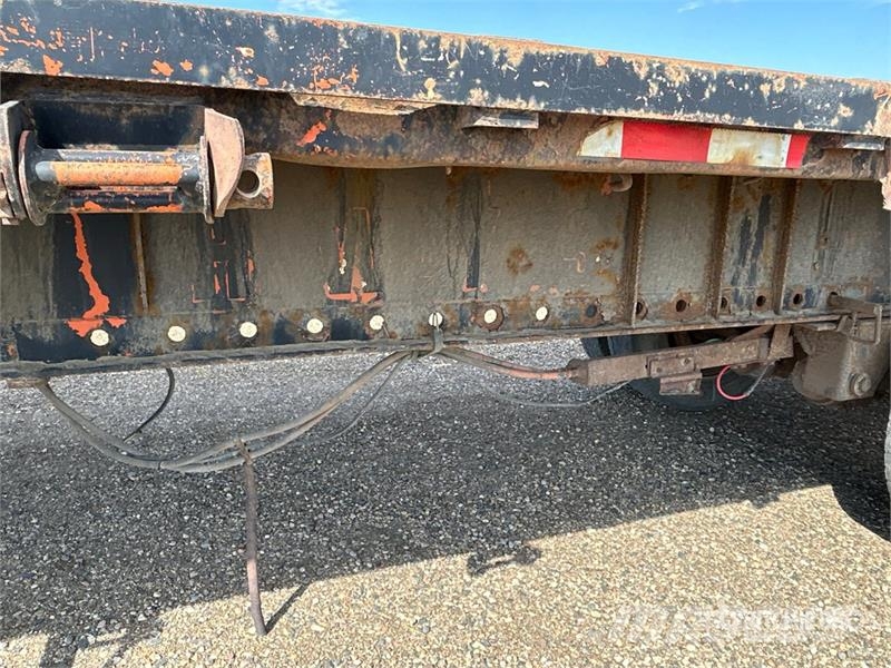 Thruway 53 ft Tri/A Flatbed Trailer Pritschenanhänger