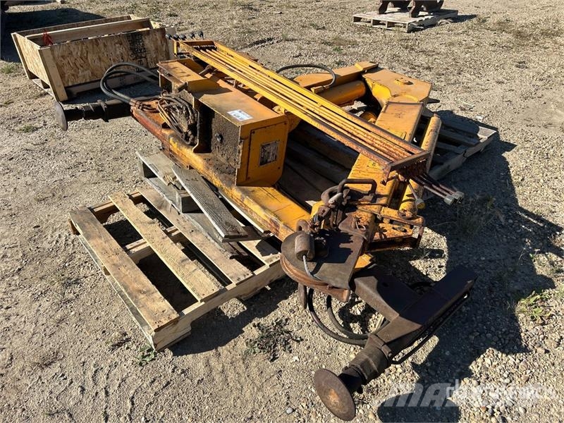 Tico K-350WT Knuckle Truck Mounted Boom Muud osad