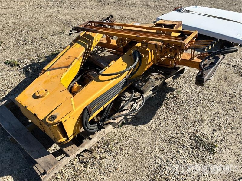 Tico K-350WT Knuckle Truck Mounted Boom Muud osad