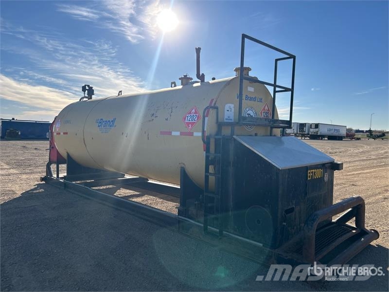 Tidy Tanks 13200 L Skid Mounted Steel Fuel Tank Kraftstoff- und Zusatzstoffbehälter