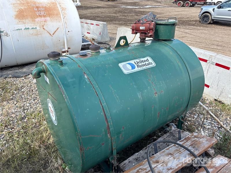 Tidy Tanks 2380 L Steel Gasoline Fuel Tank 연료 및 첨가제 탱크