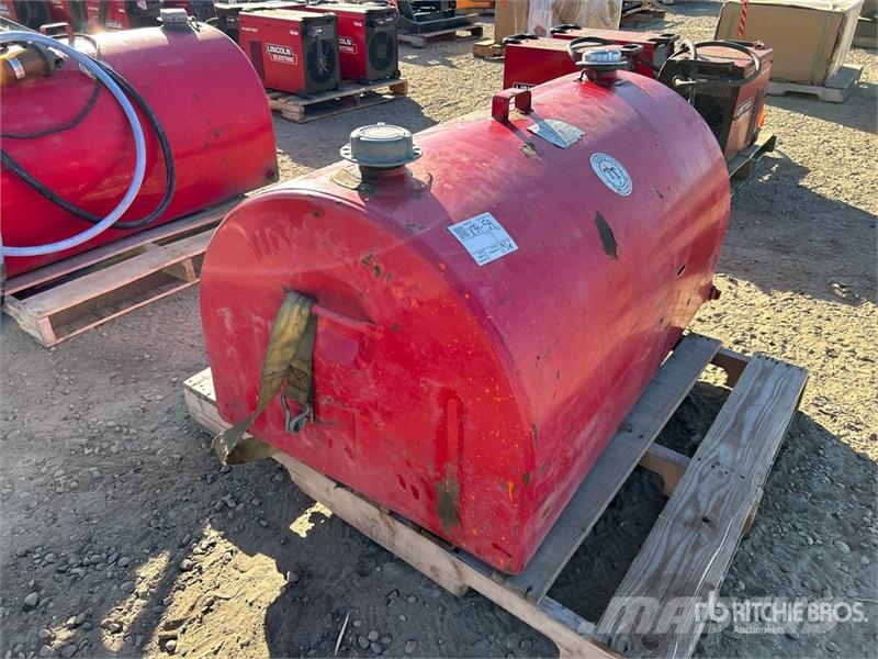 Tidy Tanks 450 L Steel Fuel Tank Degvielas un piedevu tvertnes