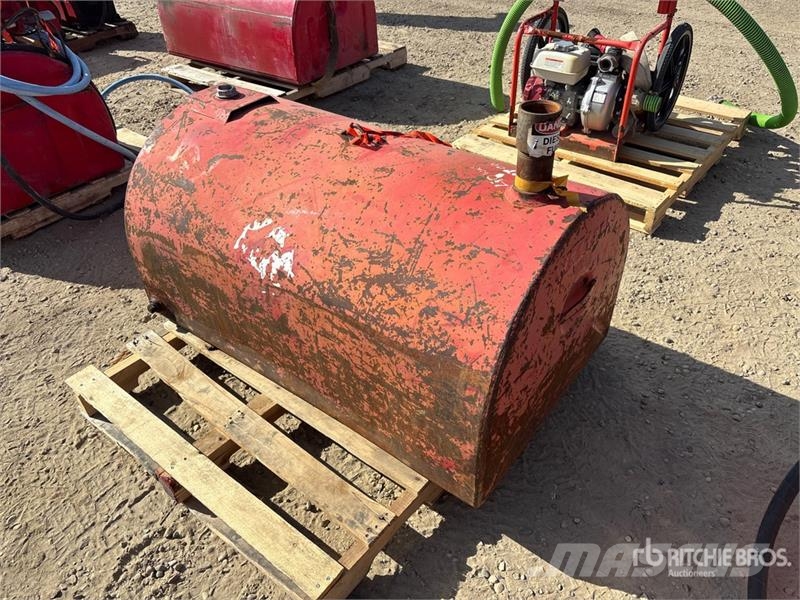 Tidy Tanks Steel Fuel Tank Degvielas un piedevu tvertnes