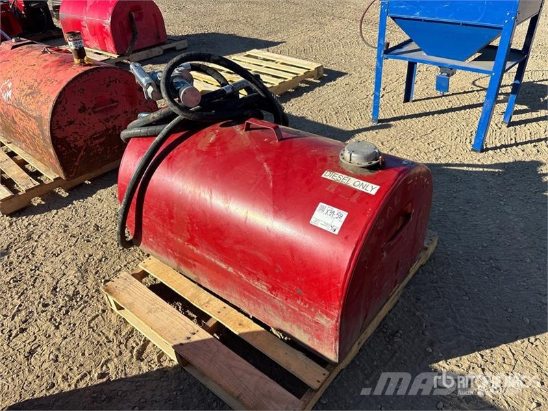 Tidy Tanks Steel Fuel Tank Degvielas un piedevu tvertnes