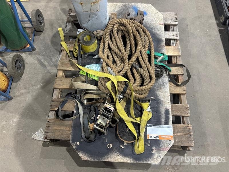  Tie down straps, Rope , Hitches Transportes - Outros
