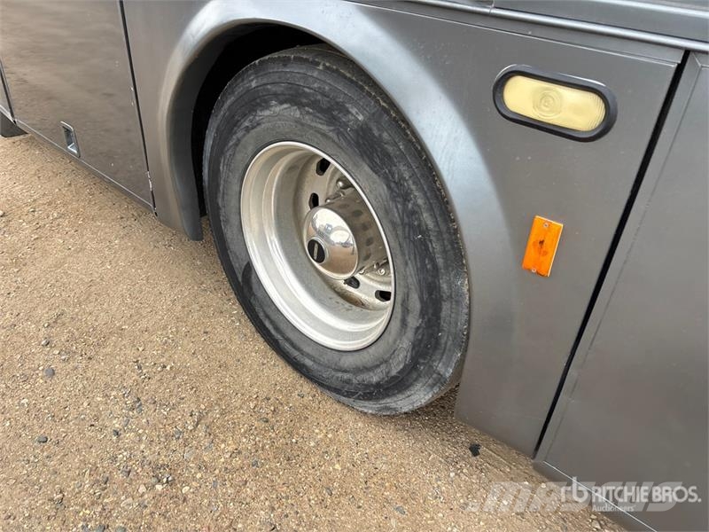 Tiffan Phaeton Motor Home Αυτοκινούμενα τροχόσπιτα και τροχόσπιτα