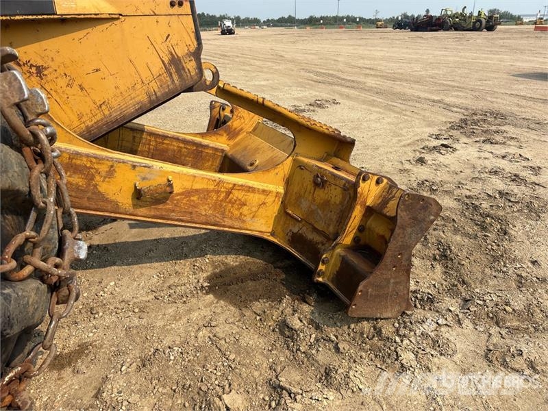 Tigercat 630D 4x4 Skidder Μετατοπιστές