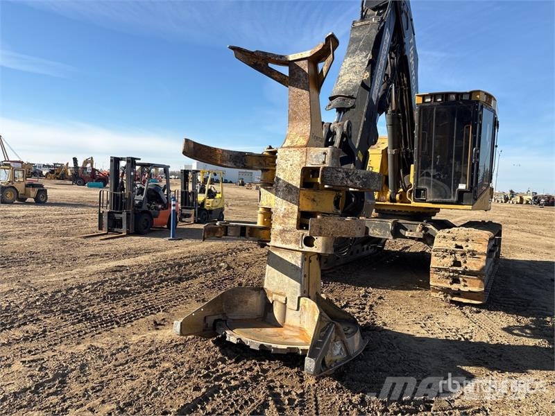 Tigercat 845D Track Feller Buncher Zaru savācēji