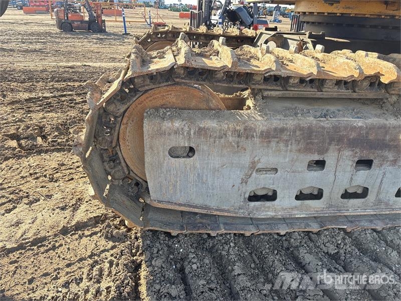 Tigercat 845D Track Feller Buncher Zaru savācēji