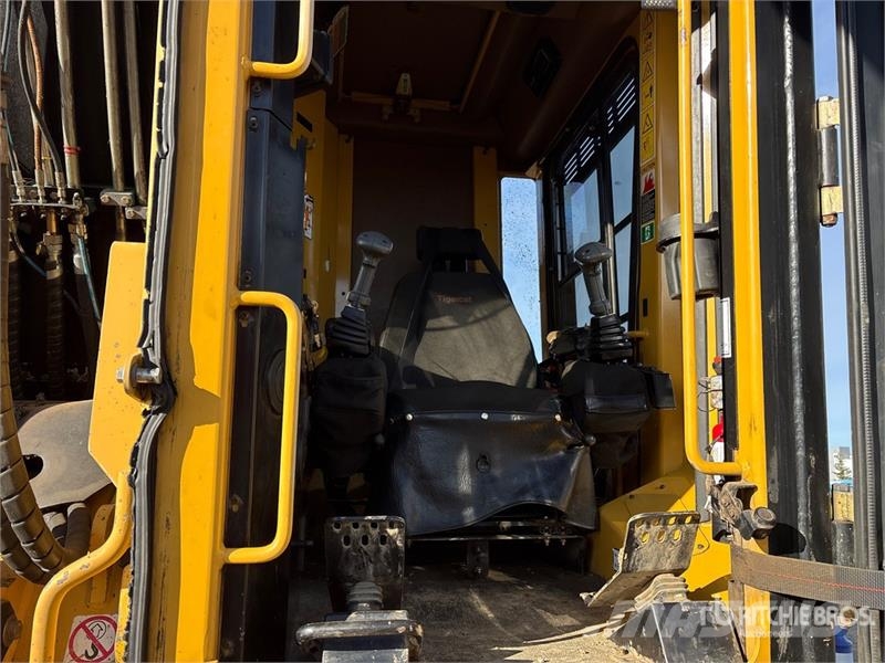 Tigercat 845D Track Feller Buncher Zaru savācēji