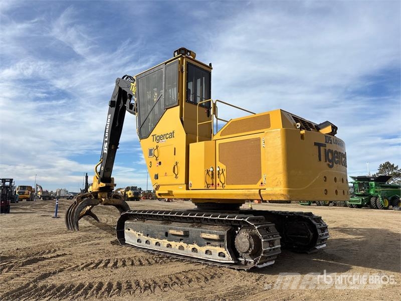Tigercat 875E Short Wood Log Loader Átrakógépek