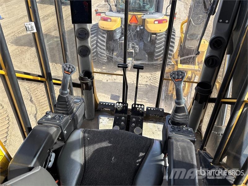 Tigercat 875E Short Wood Log Loader Átrakógépek