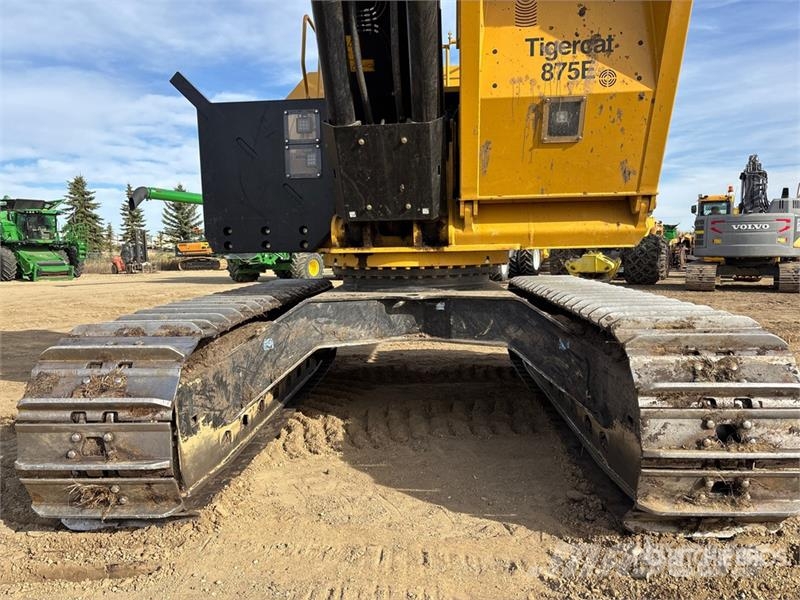 Tigercat 875E Short Wood Log Loader Átrakógépek