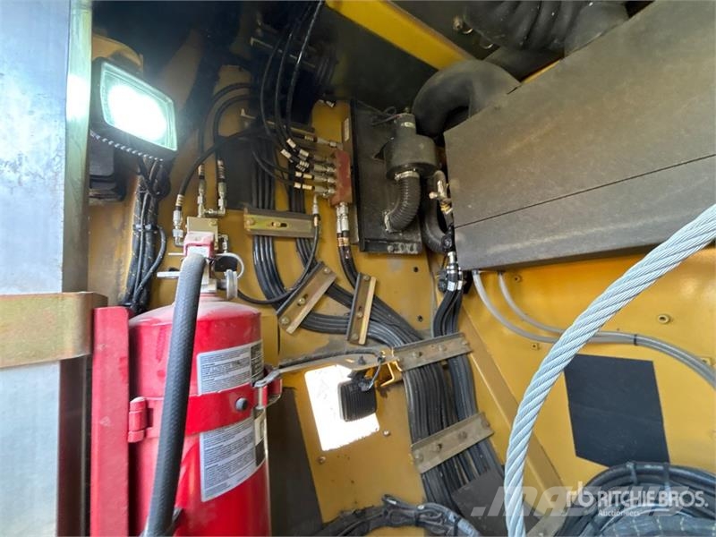 Tigercat 875E Short Wood Log Loader Átrakógépek