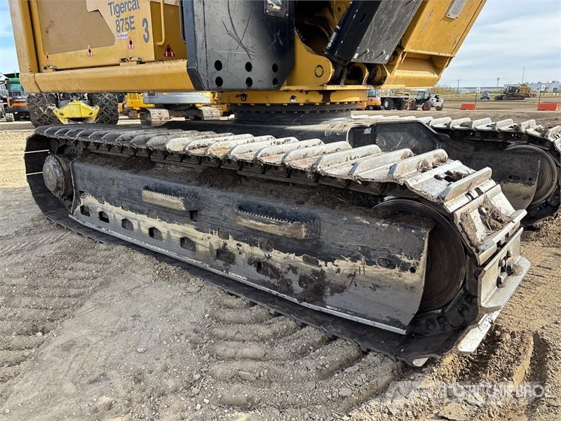 Tigercat 875E Short Wood Log Loader Átrakógépek