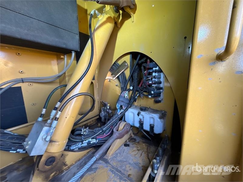Tigercat 875E Short Wood Log Loader Átrakógépek