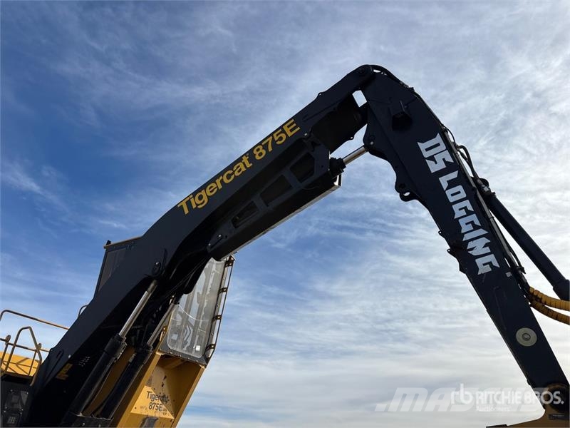 Tigercat 875E Short Wood Log Loader Átrakógépek