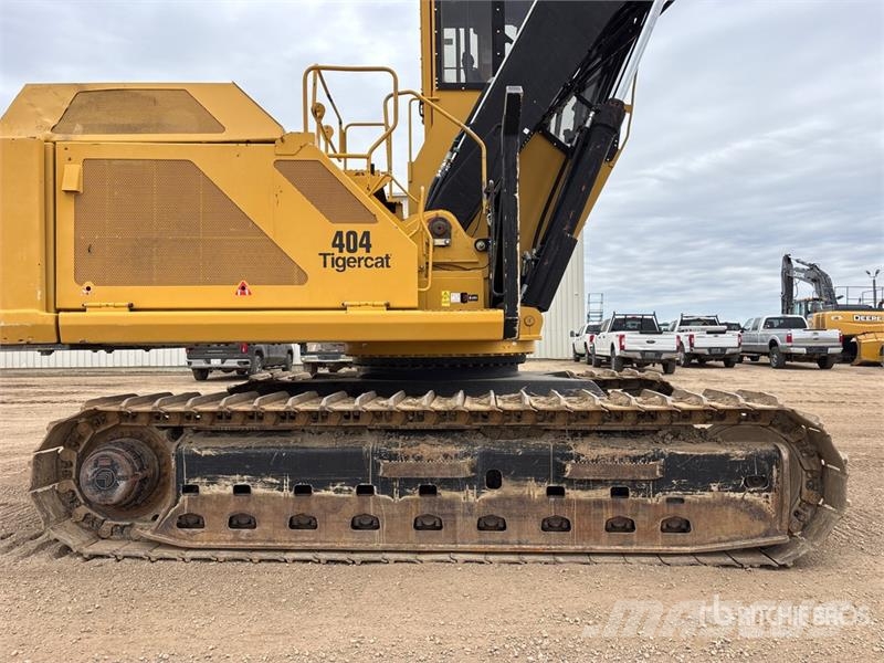 Tigercat 880D Short Wood Log Loader Utovarivači stabala