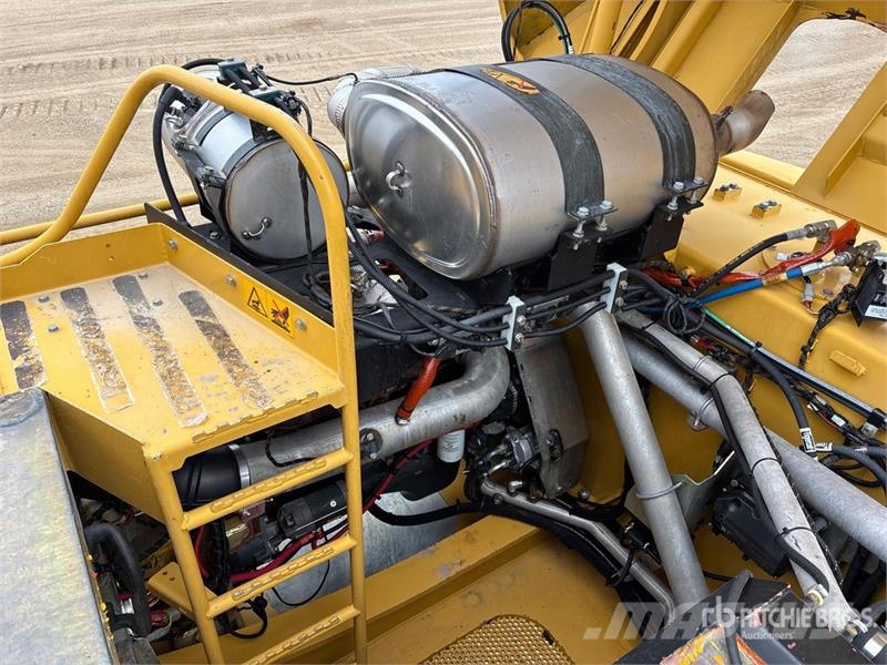 Tigercat 880D Short Wood Log Loader Utovarivači stabala