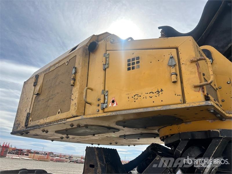Tigercat L870C Leveling Track Feller Buncher Talador apilador