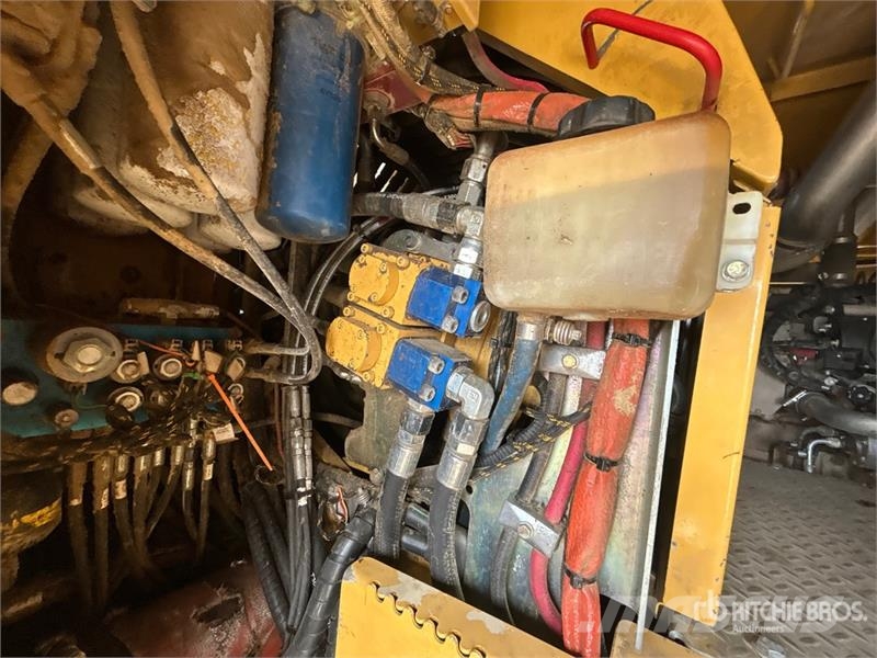 Tigercat L870C Leveling Track Feller Buncher Talador apilador