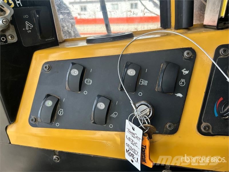Tigercat L870C Leveling Track Feller Buncher Talador apilador