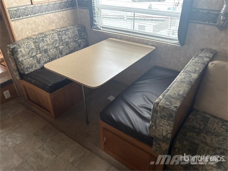 Timberland Timberlodge 30 ft T/A Travel Trailer Egyéb pótkocsik