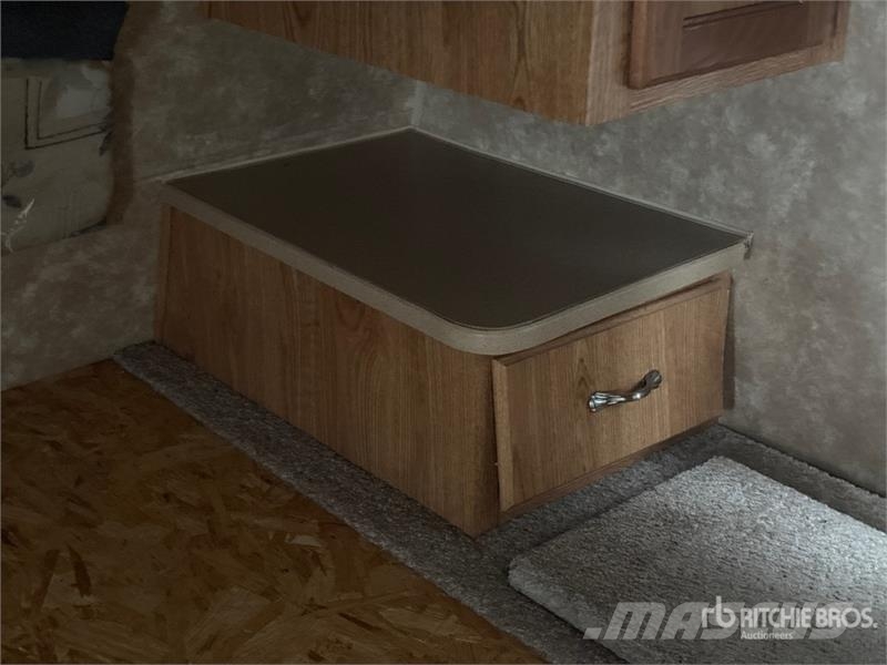 Timberland Timberlodge 30 ft T/A Travel Trailer Egyéb pótkocsik