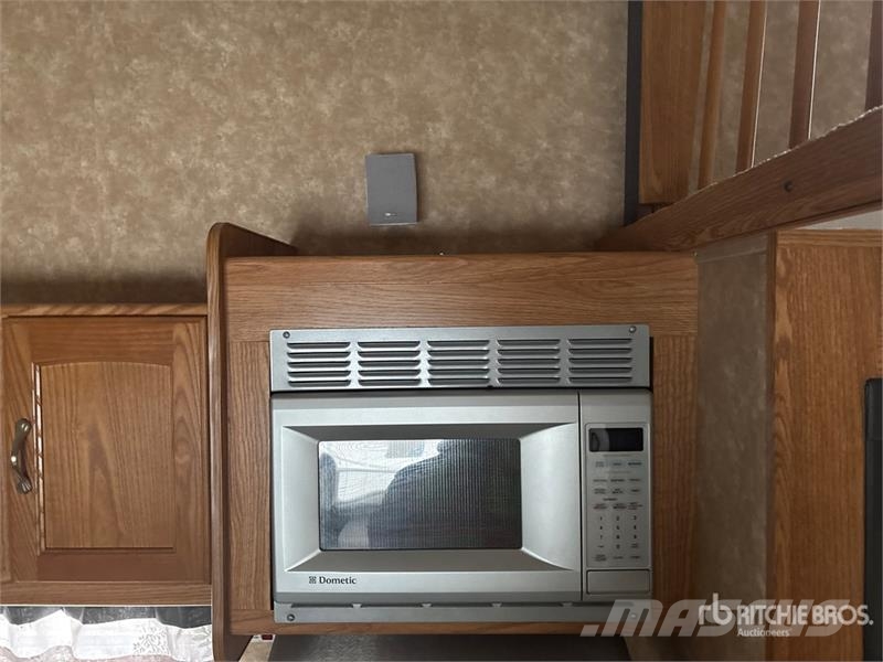 Timberland Timberlodge 30 ft T/A Travel Trailer Egyéb pótkocsik