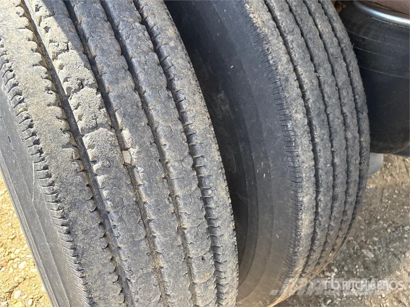 Timpte 38 ft T/A Grain Trailer Carri per la granella