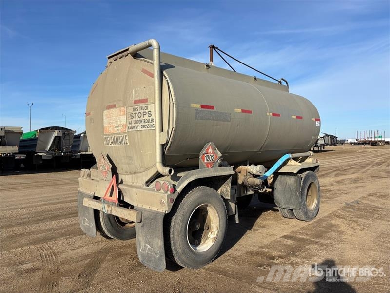 Timpte T/A Pup Tanker Trailer Причепи-цистерни