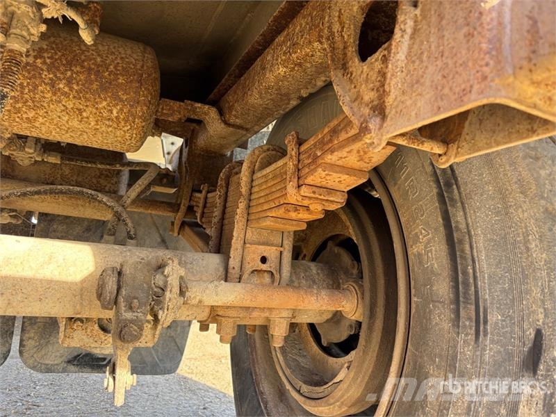 Timpte T/A Pup Tanker Trailer Причепи-цистерни