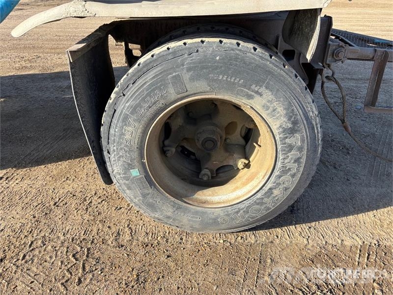 Timpte T/A Pup Tanker Trailer Причепи-цистерни