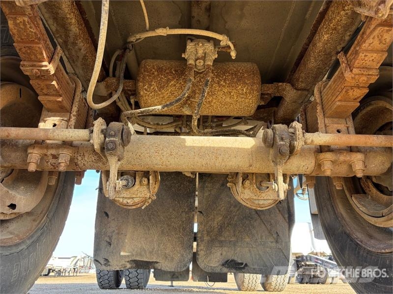 Timpte T/A Pup Tanker Trailer Причепи-цистерни