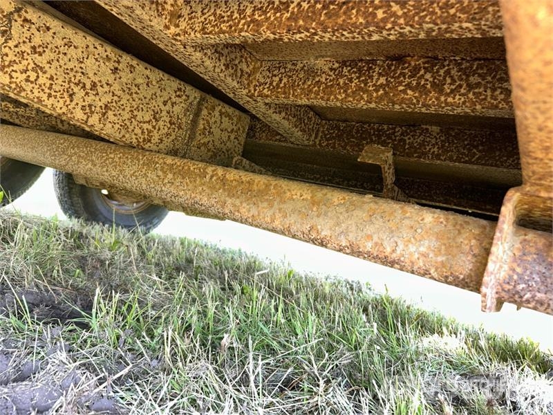 Titan 14 ft T/A Gooseneck End Dump Trailer Tipphengere