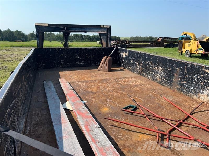 Titan 14 ft T/A Gooseneck End Dump Trailer Tipphengere