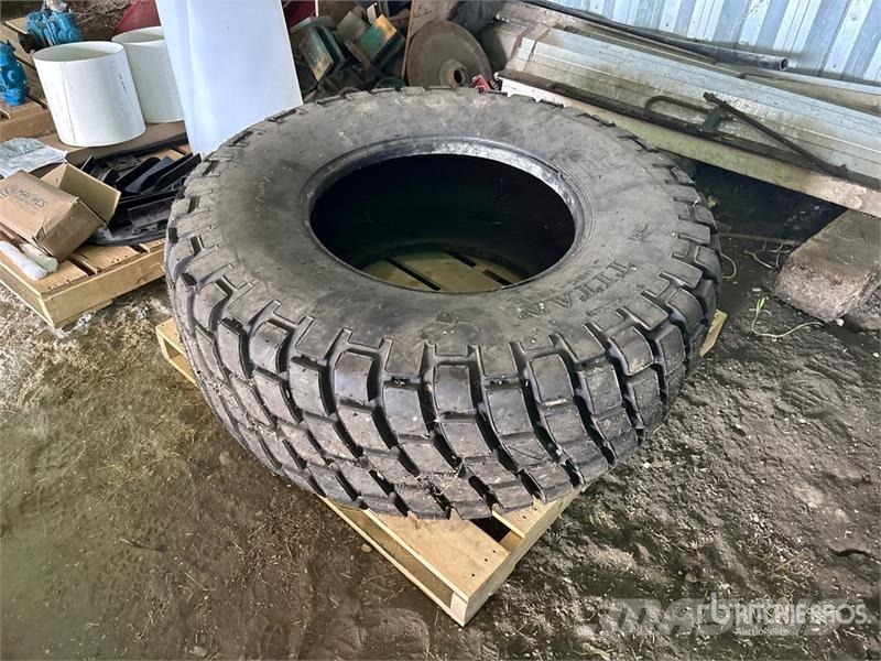 Titan 18.4-26 Tires Ελαστικά και ζάντες
