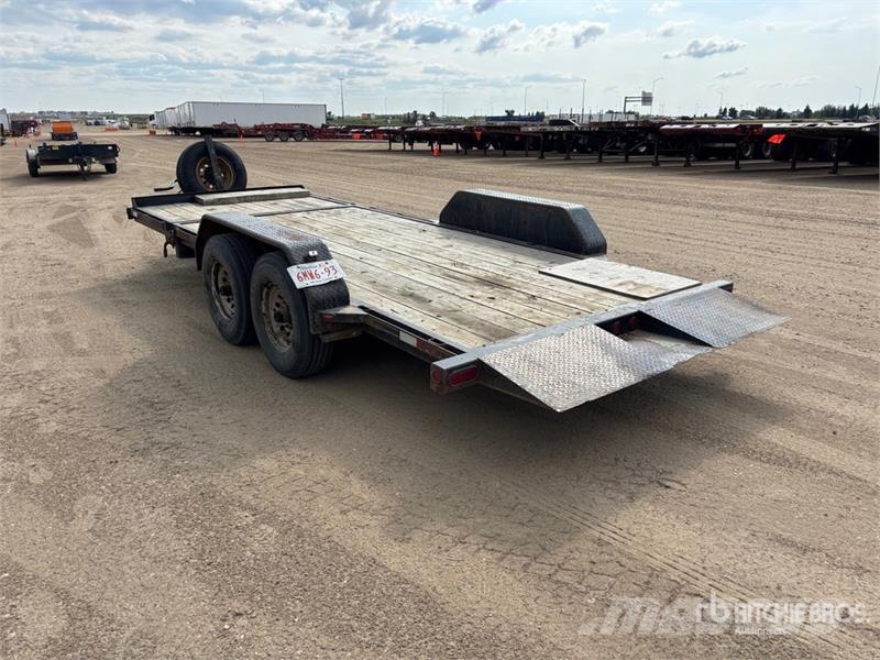 Titan 20 ft T/A Tilt Deck Trailer Низькорамні причепи