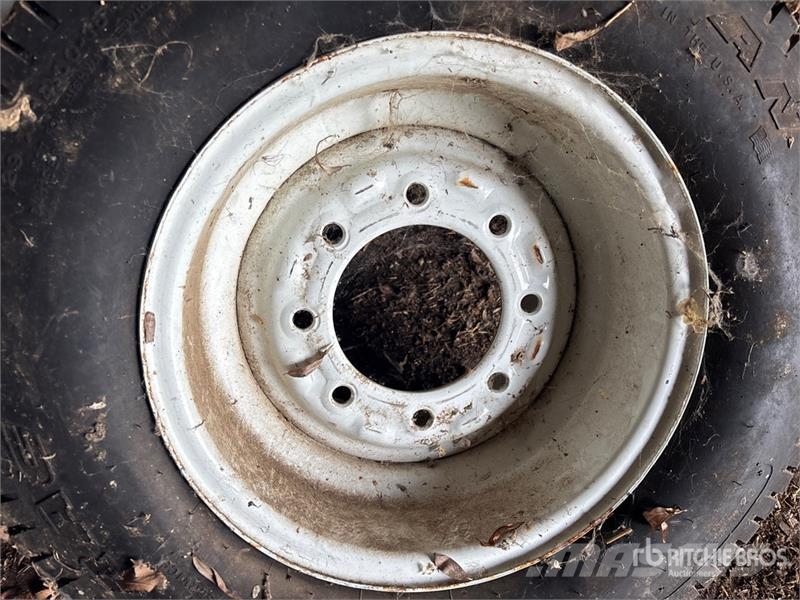 Titan of (2) Titan 29x14.00-15 . Tires Шини
