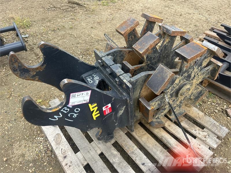 TNT 24 in Q/C Excavator Compaction Wheel - Fits WB Drugi deli