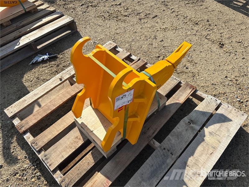 TOFT 04ER 22 in Excavator Ripper - Fits 4-8 ton (U Escarificadores