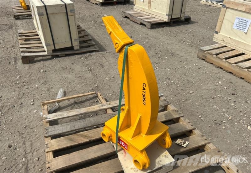 TOFT 04ER Excavator Ripper - Fits Cat 305 / 4 - 8 Spulchniarki