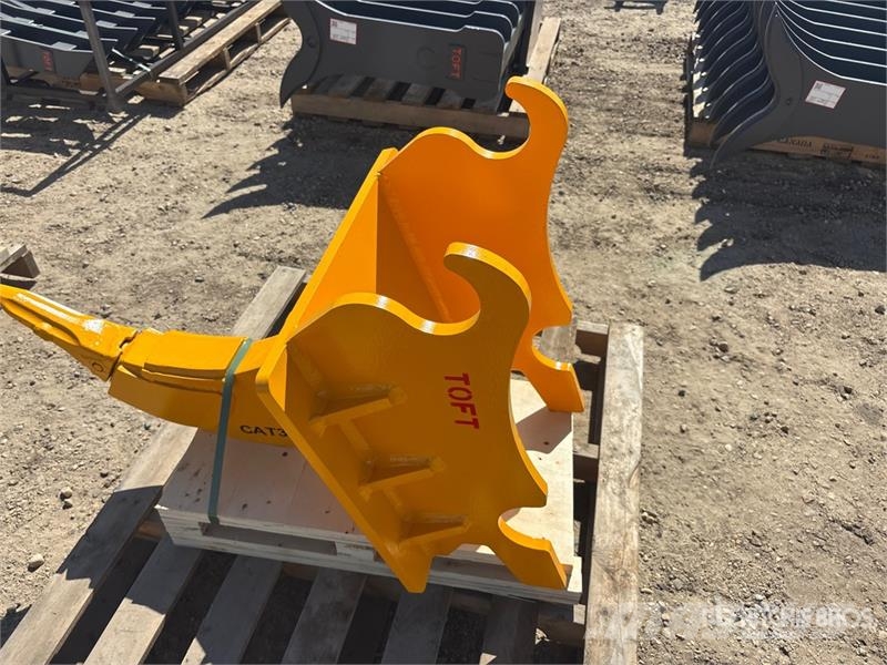 TOFT 06ER Q/C fits to 10-15 ton Excavator Ripper ( Spulchniarki