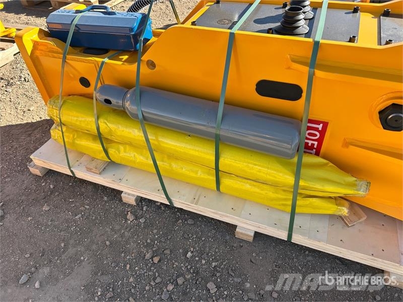 TOFT 1400 Hydraulic Breaker - Fits Cat 320 / 20 - Чукове/Раздробители