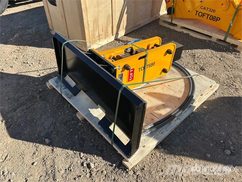 TOFT 680 Skid Steer Breaker (Unused) Чукове/Раздробители