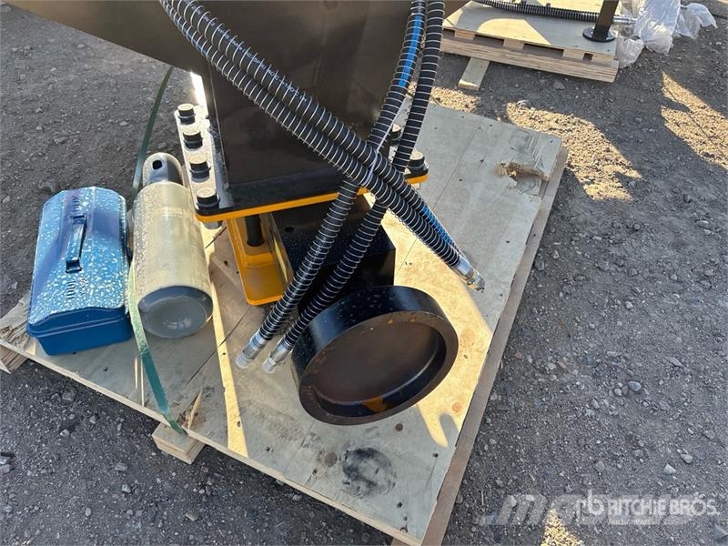  TOFT 750 Skid Steer Post Driver (Unused) Zäune und Zubehör