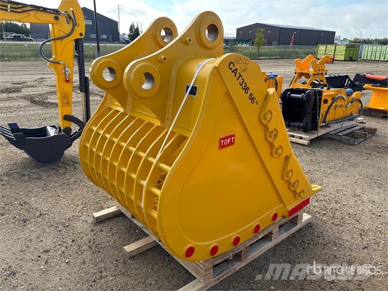 TOFT CAT336 48 in Digging Excavator Bucket - Fits Godet