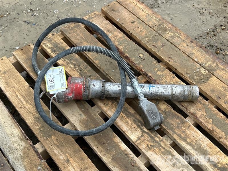 Toku B110 Pneumatic Rivet Buster Ostale komponente za građevinarstvo