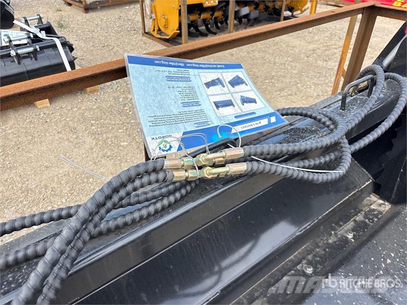 Top Cat Cat 4IN1BCT 75 in Multi-Purpose Skid Steer Godet